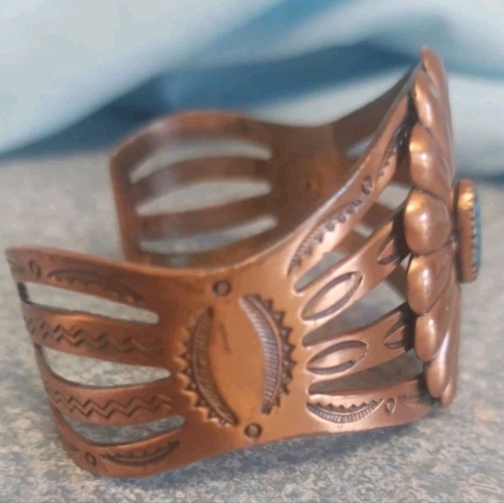 Vintage Bell Trading Post Solid Copper and Faux Turquoise Floral Cuff Bracelet - Picture 2 of 8